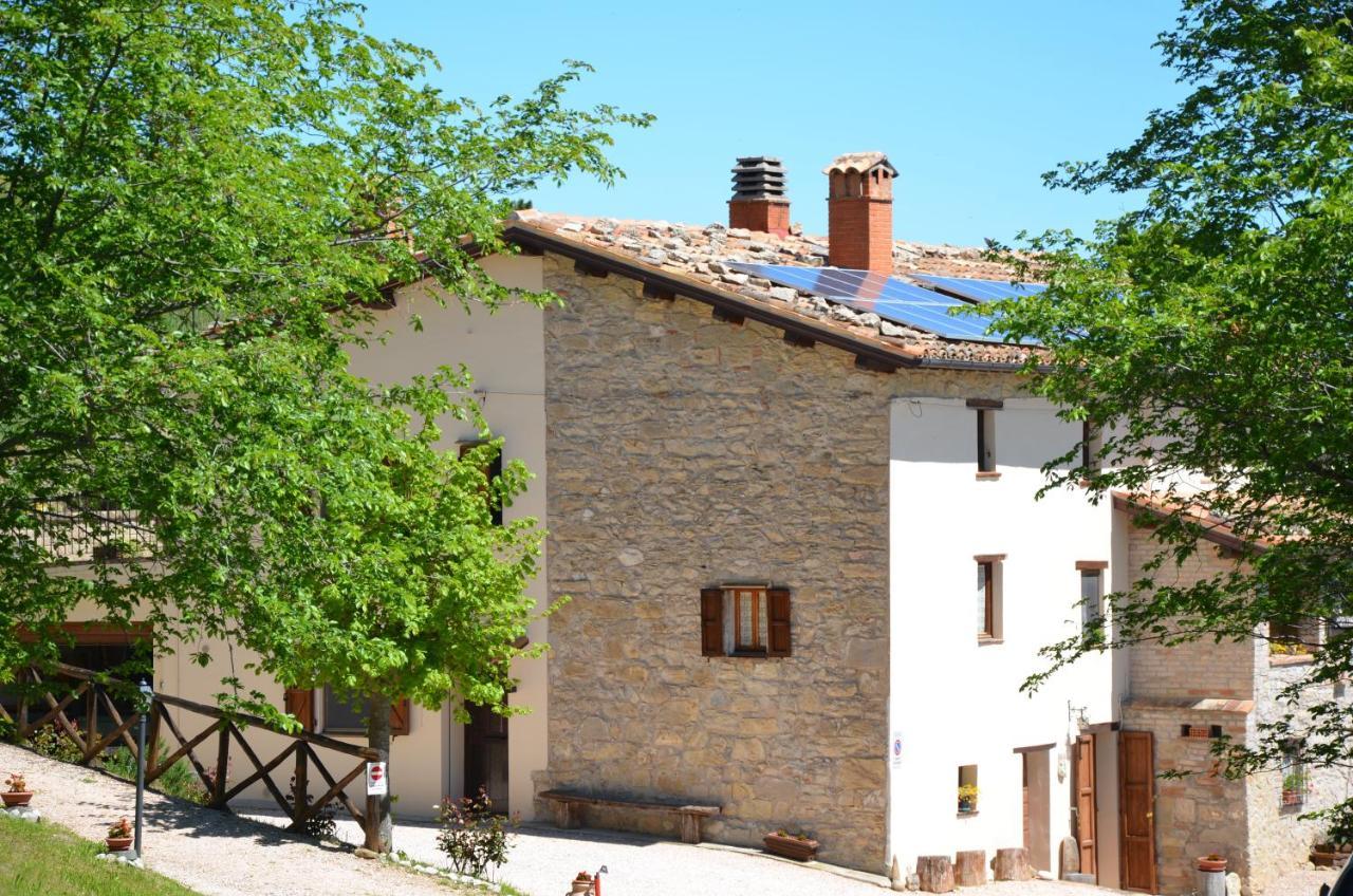 Agriturismo Le Castellare Монтемонако Екстер'єр фото
